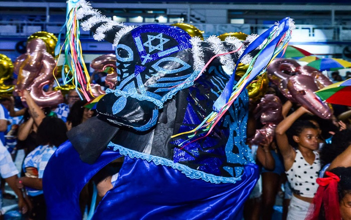 Parceria de Léo do Piso se destaca na Beija-Flor; Kirraizinho e Junior  Trindade também fazem excelentes apresentações - Carnavalesco