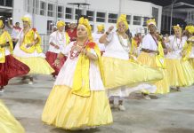 Comissão de frente volta a ser o grande destaque do ensaio da Colorado do Brás