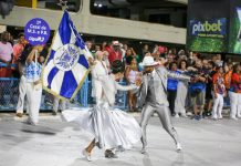 Casal é o grande destaque do Arranco em ensaio técnico e desempenho do canto da comunidade precisa melhorar