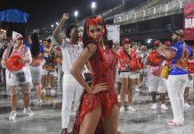 Wenny Isa demonstra amor pela Bangu, fala sobre a influência da sua irmã, mãe e como lida com comentários negativos