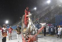Fotos: ensaio técnico da Unidos de Bangu no Sambódromo