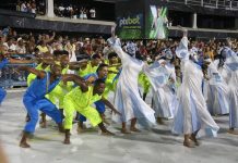 Pixulé e comissão de frente são destaques em ensaio técnico do Tuiuti, mas escola passa com canto dos componentes e evolução irregulares