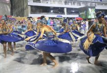 Portela faz ensaio técnico de ótimo canto impulsionado pelo desempenho do carro de som e bateria