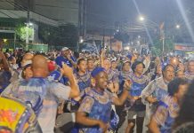 Samba da comunidade! Portela destaca força musical e componentes dão espetáculo em mais um ensaio de rua
