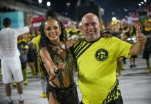 Fotos: ensaio técnico da São Clemente na Sapucaí