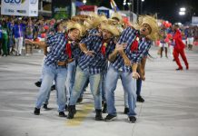 Fotos: ensaio técnico da Vigário Geral na Sapucaí