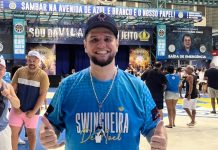 Embalada por mais um show da bateria, comunidade da Vila Isabel dá aula de canto no primeiro ensaio do ano