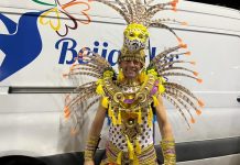 Passistas da Beija-Flor levaram a Etnia Suri para a Sapucaí com uma fantasia cheia de cores e representatividade