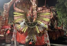 Estácio de Sá celebra a rica cultura do povo negro na Avenida com o abre alas representando a “África- Congo-Angola”