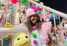 Mangueira é uma mãe, e a criança é o seu amanhã, Alcione vem coroada em um palácio verde e rosa e cercada de crianças