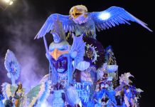 Nenê de Vila Matilde cria conto de fadas para homenagear Lia de Itamaracá em desfile marcado pela plástica impecável