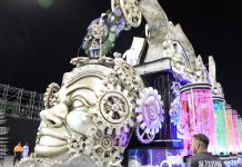 Pérola Negra canta forte para exaltar as quebradeiras do côco babaçu, mas peca em problemas de evolução