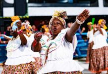 Vídeos | opinião sobre os ensaios de sábado e mais: arrancada, ala a ala e bateria