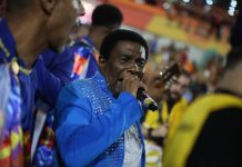 Neguinho da Beija-Flor: ‘Lógico que gostaria de ver minha escola numa melhor colocação, mas ano que vem tem mais’