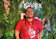 Segunda noite de Camarote Novex Rio Praia tem estreia de Aline Mineiro como musa e presença de personalidades do samba