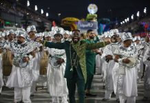 Bateria do Império Serrano abre audição para pessoas que toquem reco-reco, pandeiro, tantã e repique