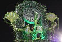 Comissão de frente ilusória e abre-alas impactante são destaques do desfile da Tom Maior