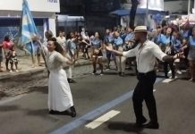 Vila Isabel faz último ensaio de rua e mostra todas as suas credenciais para brigar pelo título