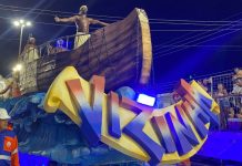 Vizinha Faladeira apresenta um bom desfile, mas buracos e correria comprometem o resultado