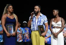 Carnavalesco Antônio Gonzaga exalta importância do livro para sucesso do enredo e desfile da Portela no Carnaval 2024