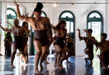 ‘Menino-Cobra’ da Viradouro é um dos protagonistas de peça ‘Amazônia’ que estreia essa semana no Rio