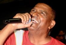 Nêgo é o intérprete da Ponta da Areia no próximo carnaval