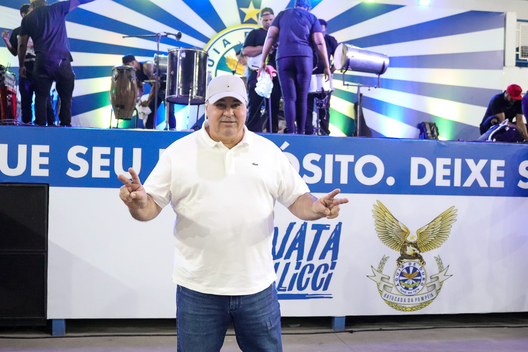 AguiaDeOuro et PresidenteSidnei 2 1