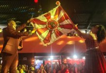 Inspirada por ‘Aquarela’, Dragões da Real apresenta fantasias para o Carnaval 2025