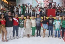 Parceria da ‘Deixa Falar’ faz apresentação apoteótica e parte com grande favoritismo na final da Grande Rio