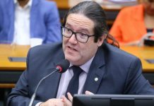 Tarcísio Motta quer que subvenção da Intendente não seja menor que a metade oferecida ao Grupo Especial