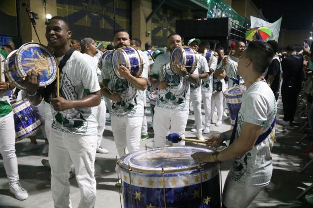 imperatriz dia samba 18