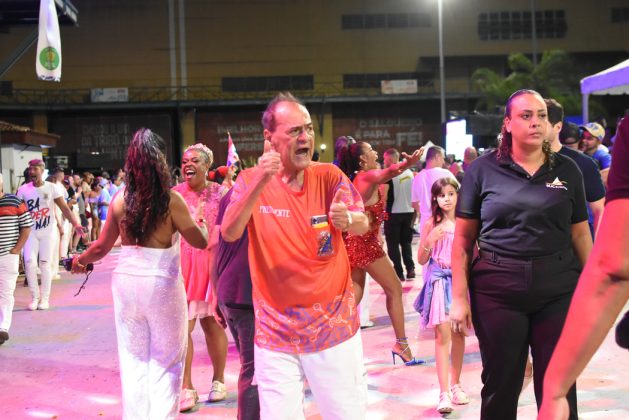 ilha minidesfile25 2