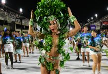 Fotos: ensaio técnico da Inocentes de Belford Roxo no Sambódromo