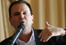 Após reunião com presidente da Liesa, prefeito Paes fala em ter teto de gastos para escolas de samba