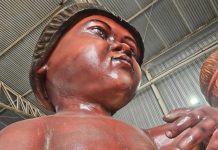 Especial Barracões SP: Questionando a ‘culpa’, Raízes do Samba se prepara para estrear no Anhembi