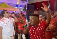 Com o corpo fechado, canto forte e energia nas alturas, Salgueiro transforma a Conde de Bonfim em palco de ensaio arrebatador