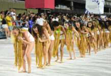 Galeria de fotos do ensaio técnico da Unidos da Ponte na Sapucaí