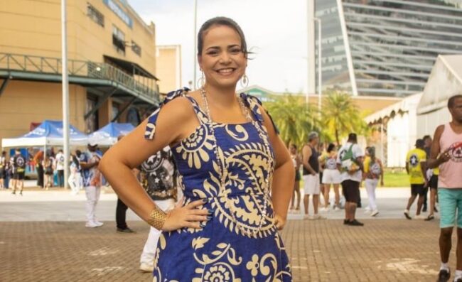 Annik Salmon trabalha com possibilidades do enredo do Arranco para o Carnaval 2026 1 arranco barracao25 3