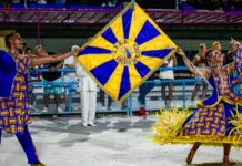 Tijuca realiza último ensaio técnico na Sapucaí mostrando organização e casal inspirado