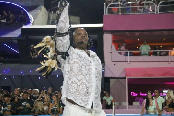 Unidos de Bangu renova com Fábio Costa e fecha equipe para o Carnaval 2026 1 bangu 25 02