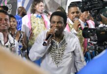 Ao vivo: versões oficiais dos sambas do Grupo Especial do Rio no Carnaval 2025