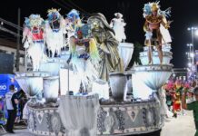 Flor da Mina do Andaraí desfilou na Intendente sem comissão de frente e com problemas de evolução