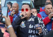 União da Ilha anuncia renovação com carnavalesco Marcus Ferreira e intérprete Tem-Tem Jr