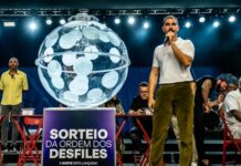 Gabriel David revela que sambas devem ser escolhidos até o fim de setembro e prevê dois ensaios por escola na Sapucaí