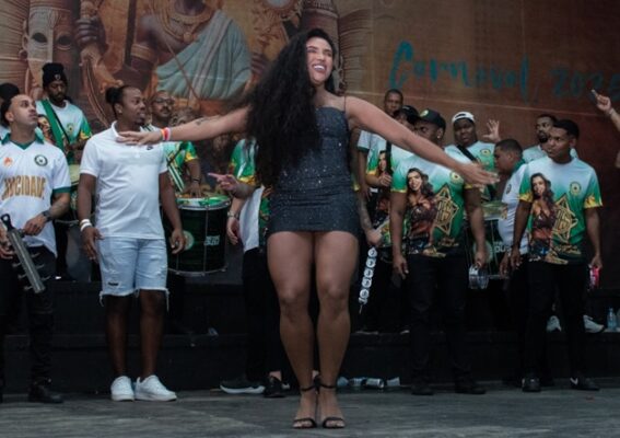 Evelyn Bastos celebra título de 'Melhor Rainha de Bateria' no Estrela do Carnaval e fala sobre gestão cultural na Liesa 1 evelyn estrela