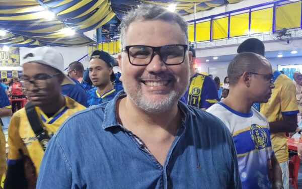 Jack Vasconcelos revela andamento da pesquisa para o enredo do Tuiuti e liberdade para os compositores 1 jack tuiuti