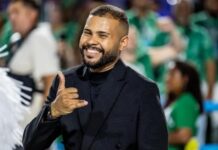 Nova geração no comando: Mestre Branco Ribeiro promete bateria ‘ousada e emocionante’ na Acadêmicos de Niterói para o Carnaval 2026