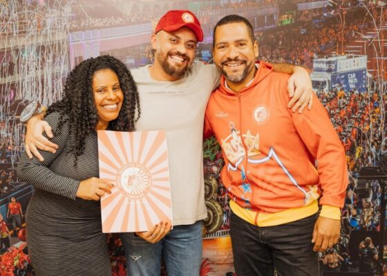 União de Maricá apresenta figurinos dos casais de mestre-sala e porta-bandeira para o Carnaval 2026 1 croquicasalmarica