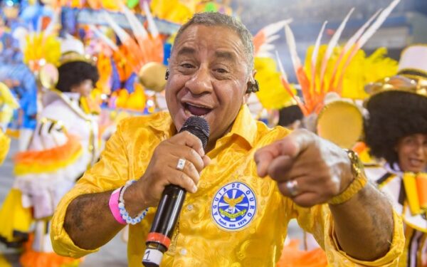 Douglinhas exalta samba sobre Benito di Paula e comenta mudança na 'Batucada da Pompeia' 1 douglinas aguiadeouro