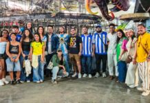 Vila Isabel recebe visita de turma de universitários de Harvard para intercâmbio cultural